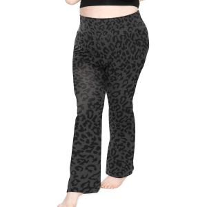 imageSTRETCH IS COMFORT Womens Foldover Plus Size Yoga PantsBlack Cheetah
